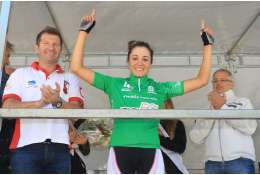 ANGELICA BROGI SOLITARIA IN VETTA AL GHISALLO